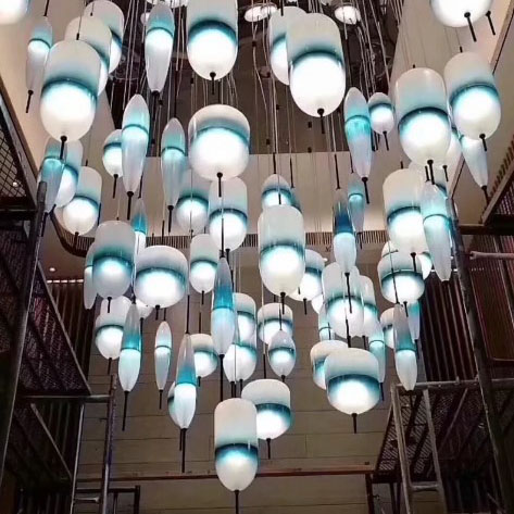 香港 艺术组合吊灯